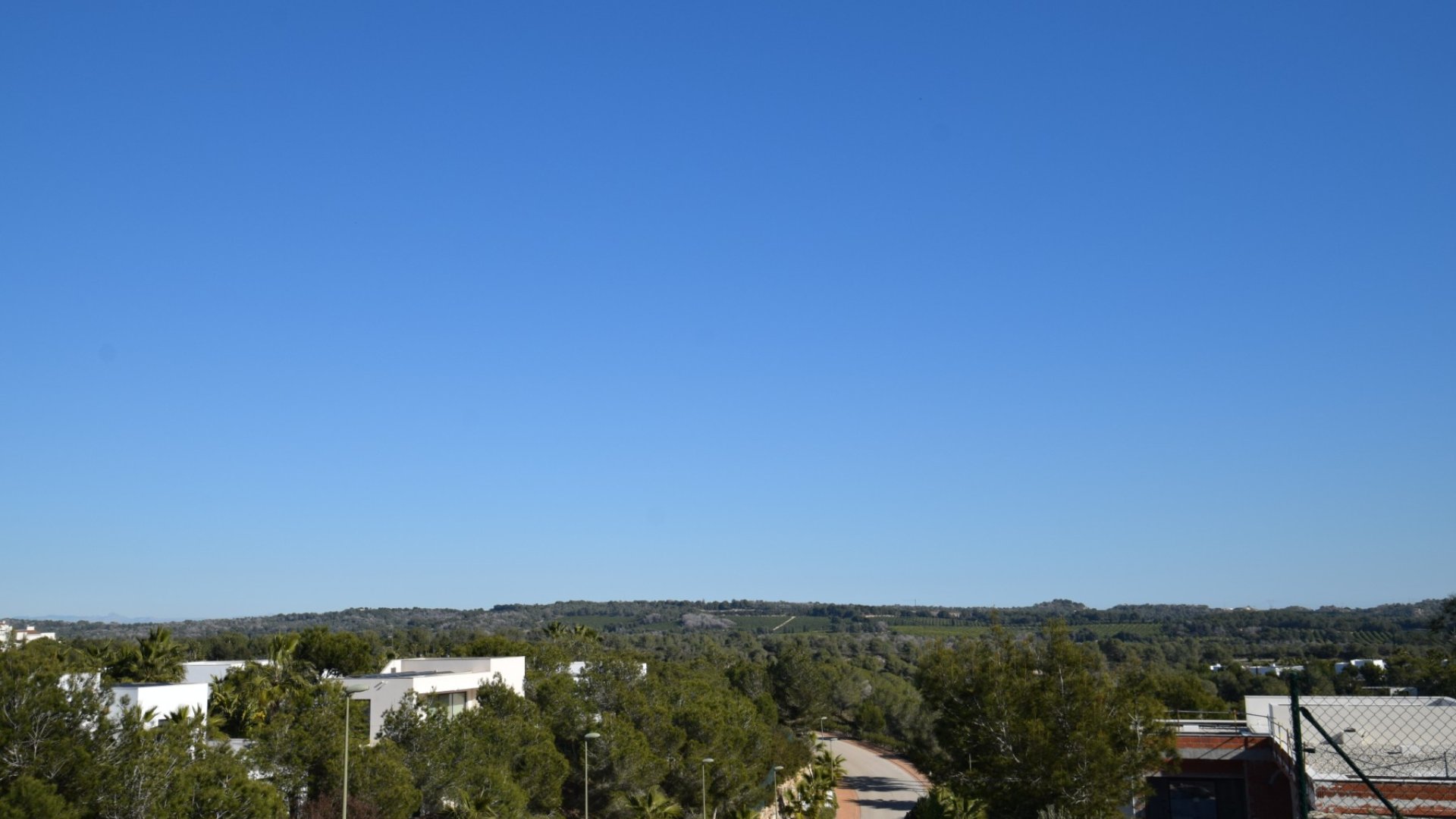 Resale - Villa -
Orihuela Costa - Las Colinas golf