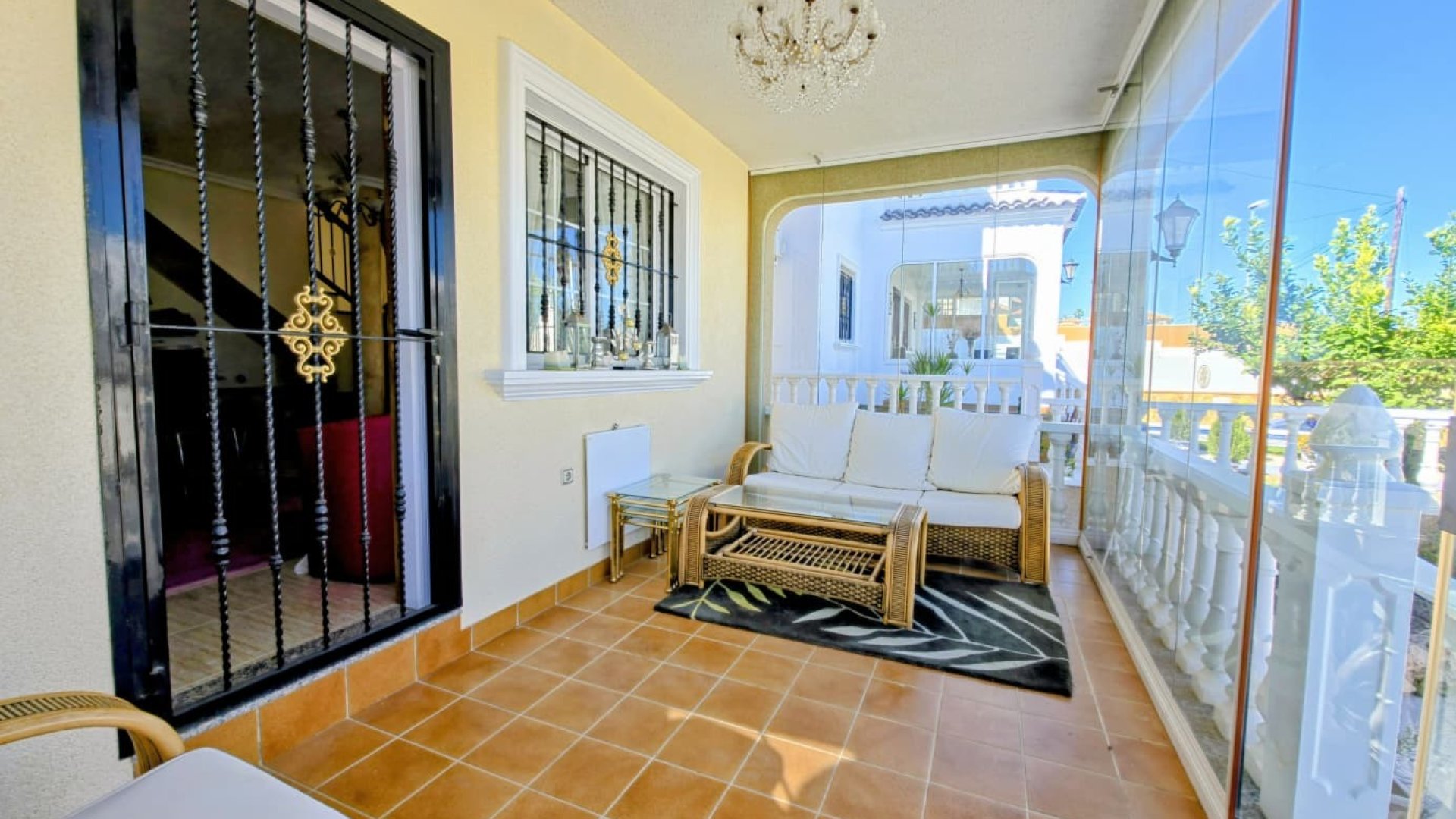 Resale - Villa -
Orihuela Costa - Las Filipinas