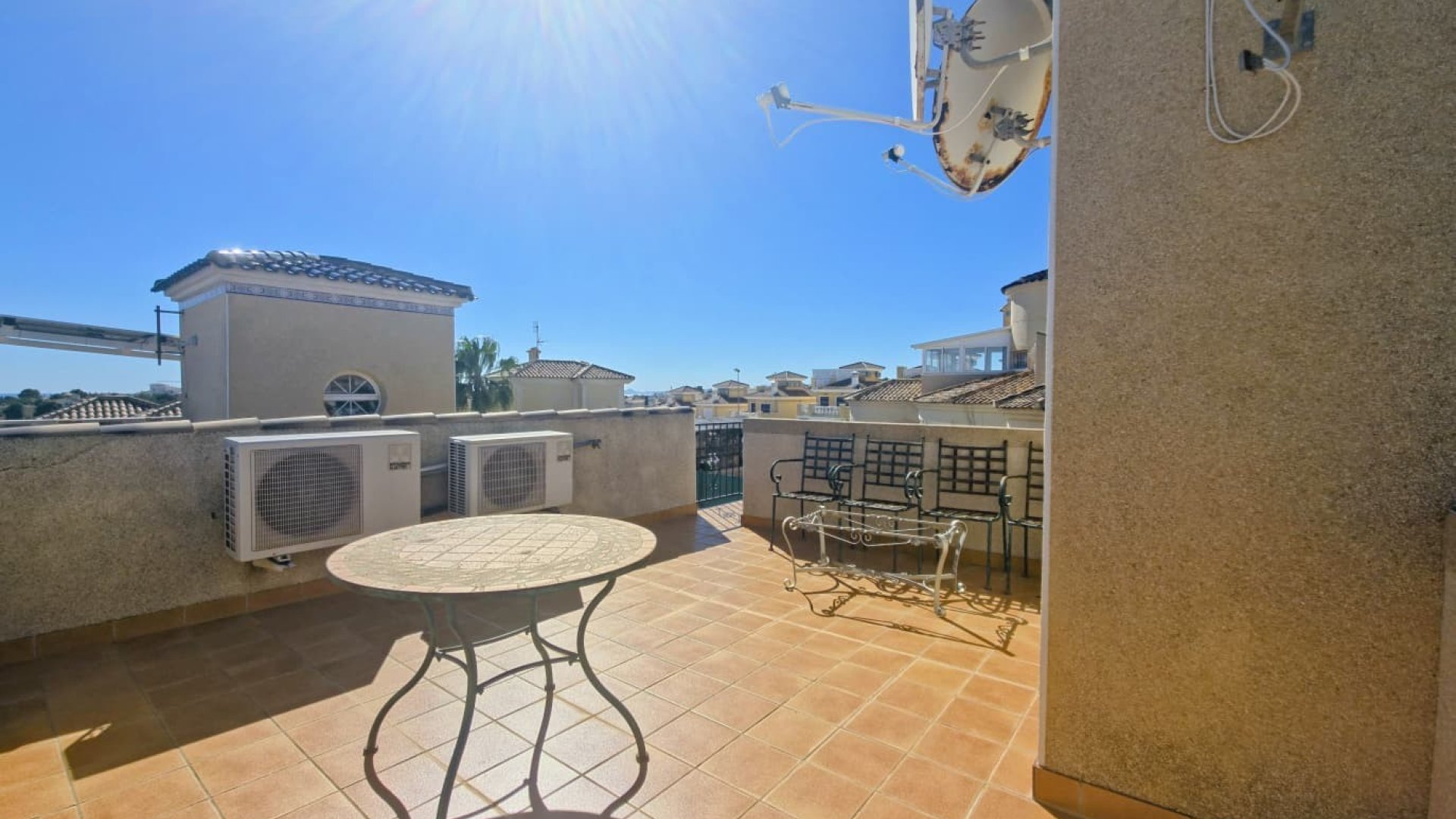 Resale - Villa -
Orihuela Costa - Las Filipinas
