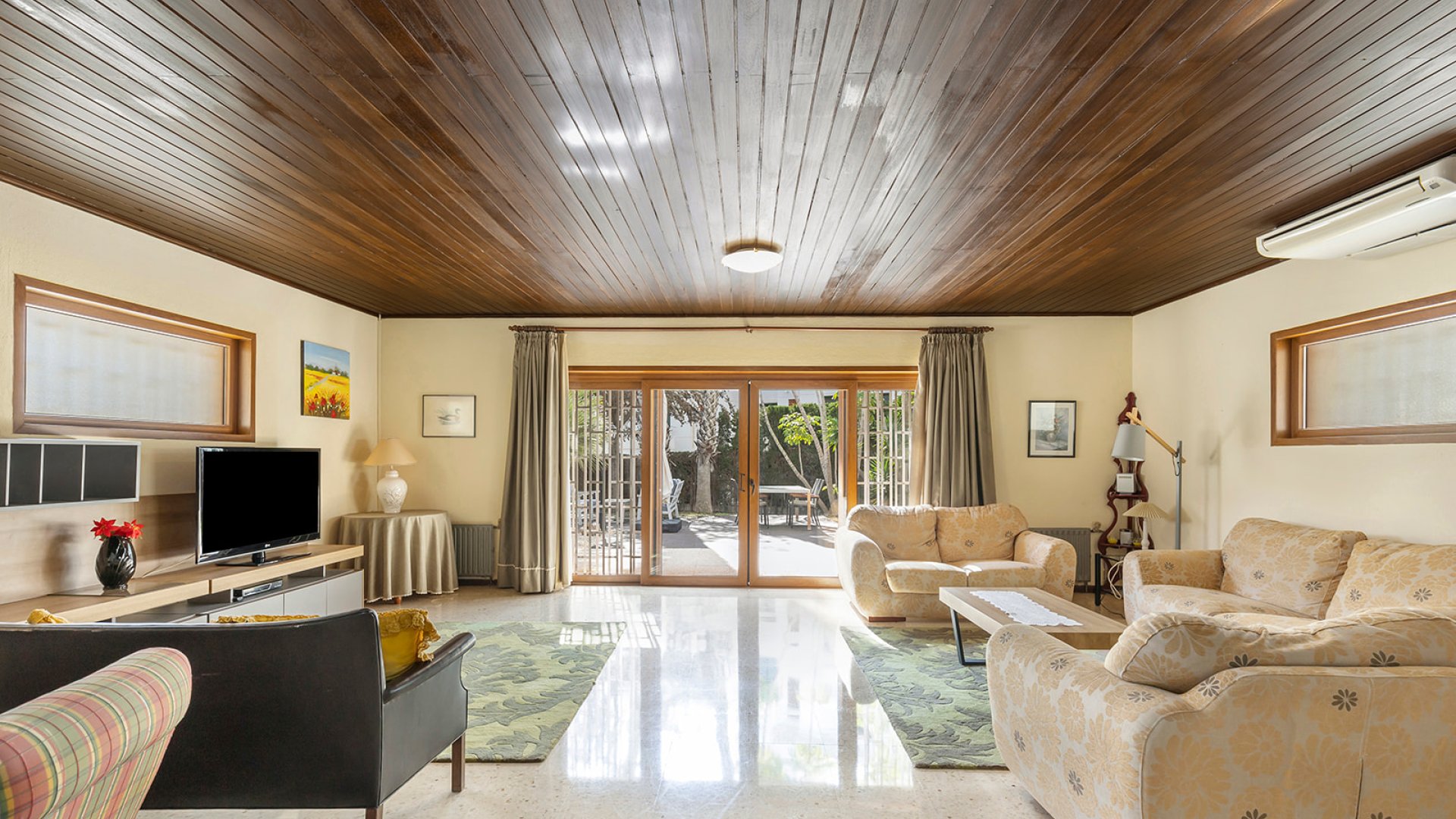 Resale - Villa -
Orihuela Costa - Las Filipinas