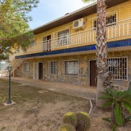 Resale - Villa -
Orihuela Costa - Las Filipinas