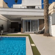 Resale - Villa -
Orihuela Costa - Lomas De Cabo Roig