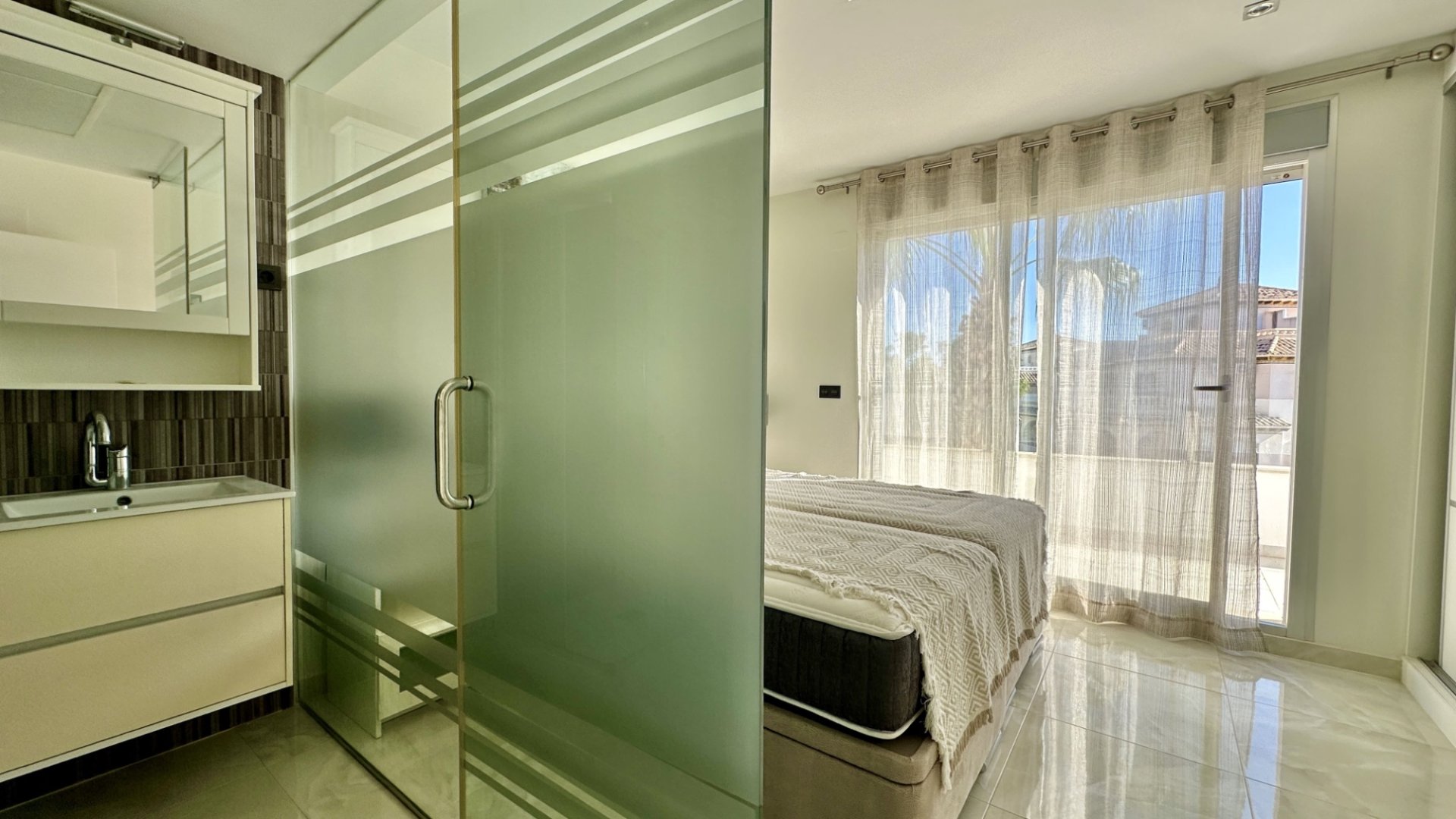 Resale - Villa -
Orihuela Costa - Lomas De Cabo Roig