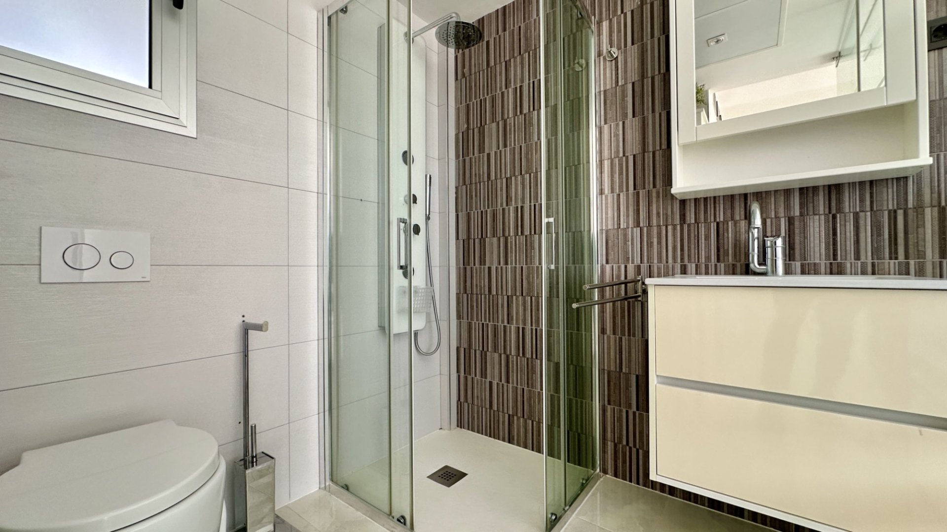 Resale - Villa -
Orihuela Costa - Lomas De Cabo Roig