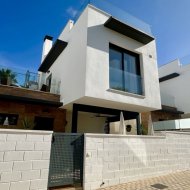 Resale - Villa -
Orihuela Costa - Lomas De Cabo Roig