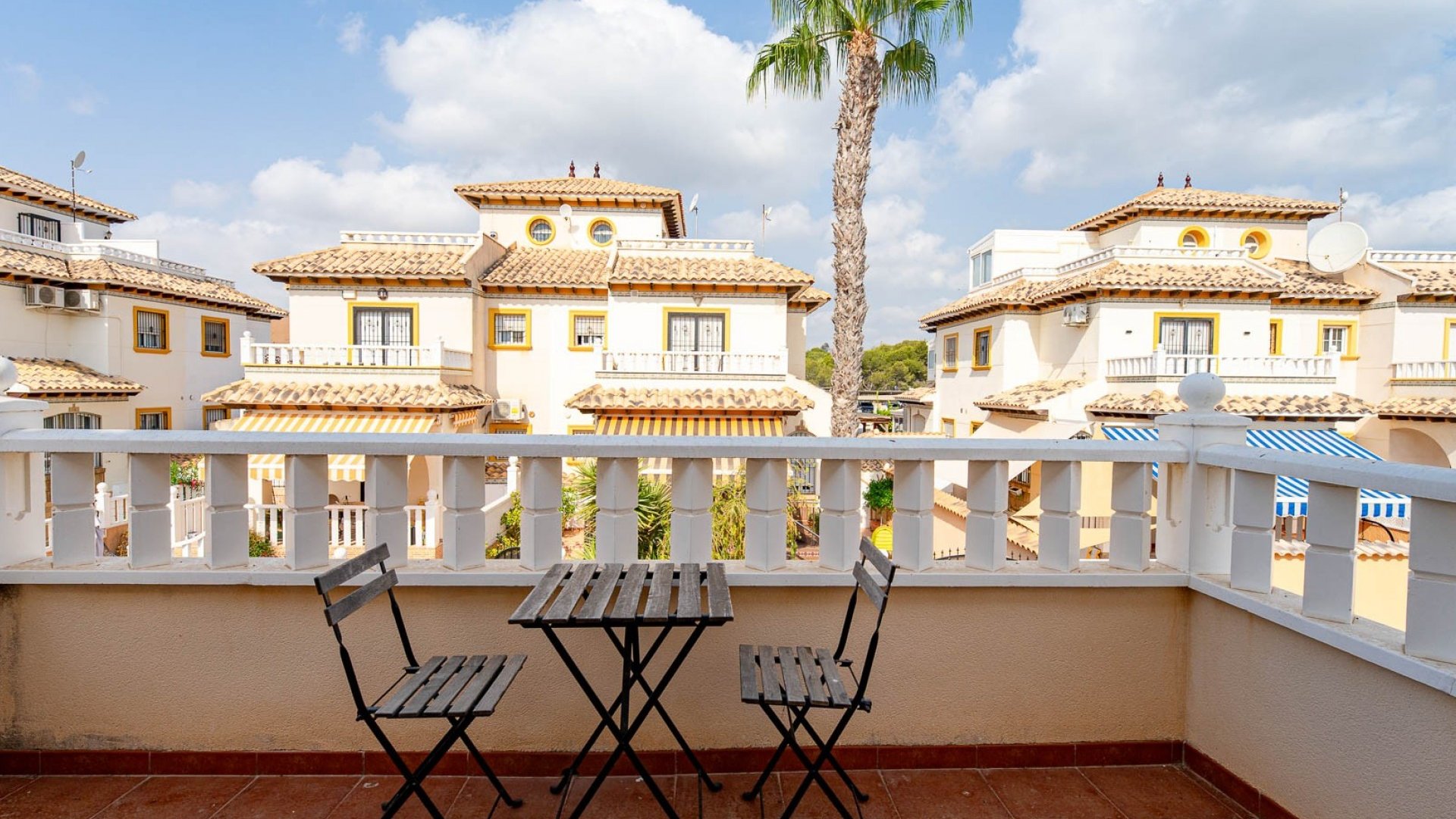 Resale - Villa -
Orihuela Costa - Lomas De Cabo Roig