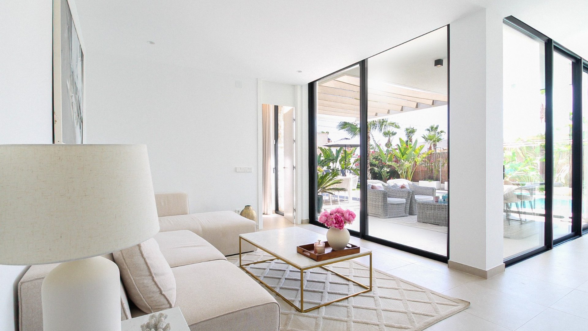 Resale - Villa -
Orihuela Costa - Lomas De Cabo Roig