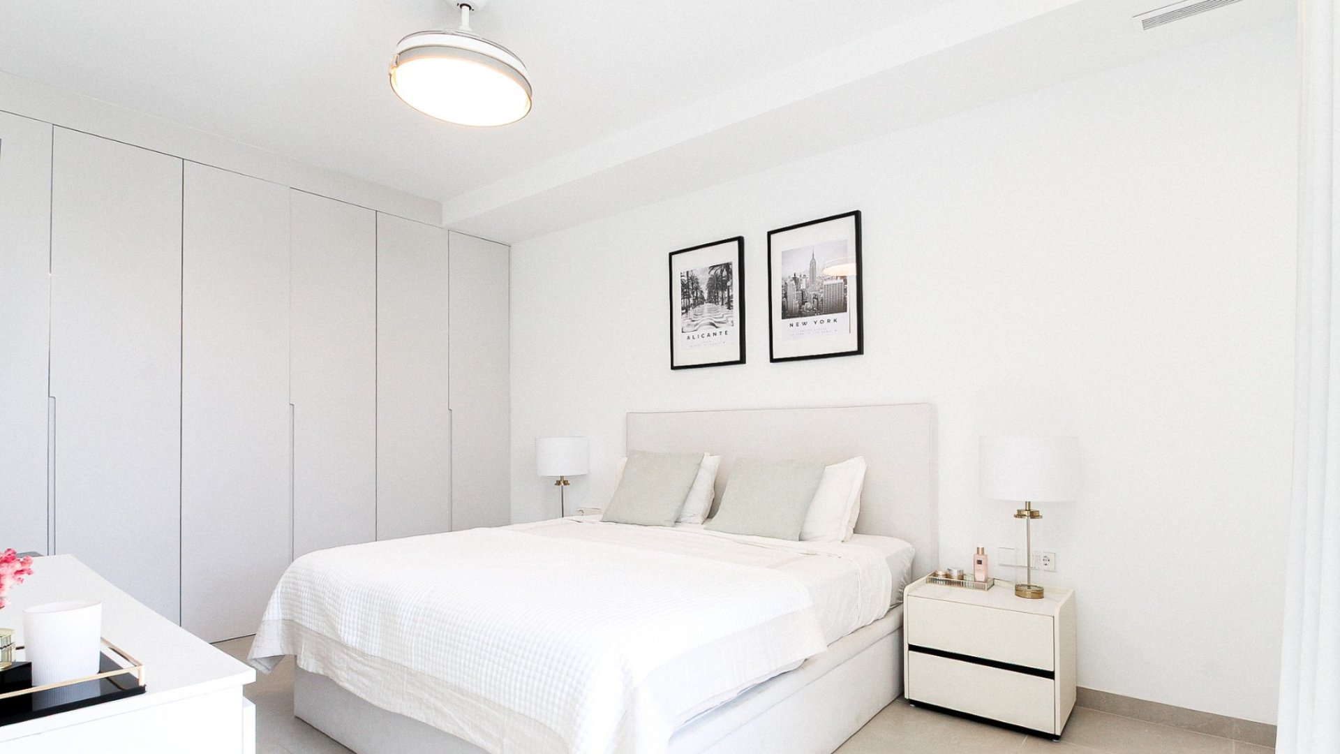 Resale - Villa -
Orihuela Costa - Lomas De Cabo Roig