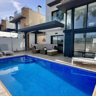 Resale - Villa -
Orihuela Costa - Lomas De Cabo Roig