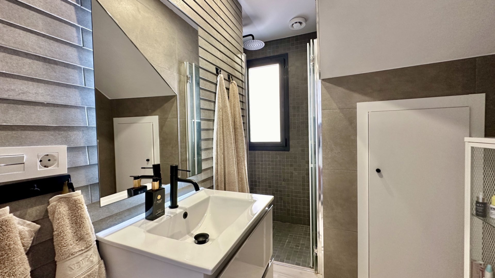 Resale - Villa -
Orihuela Costa - Lomas De Cabo Roig