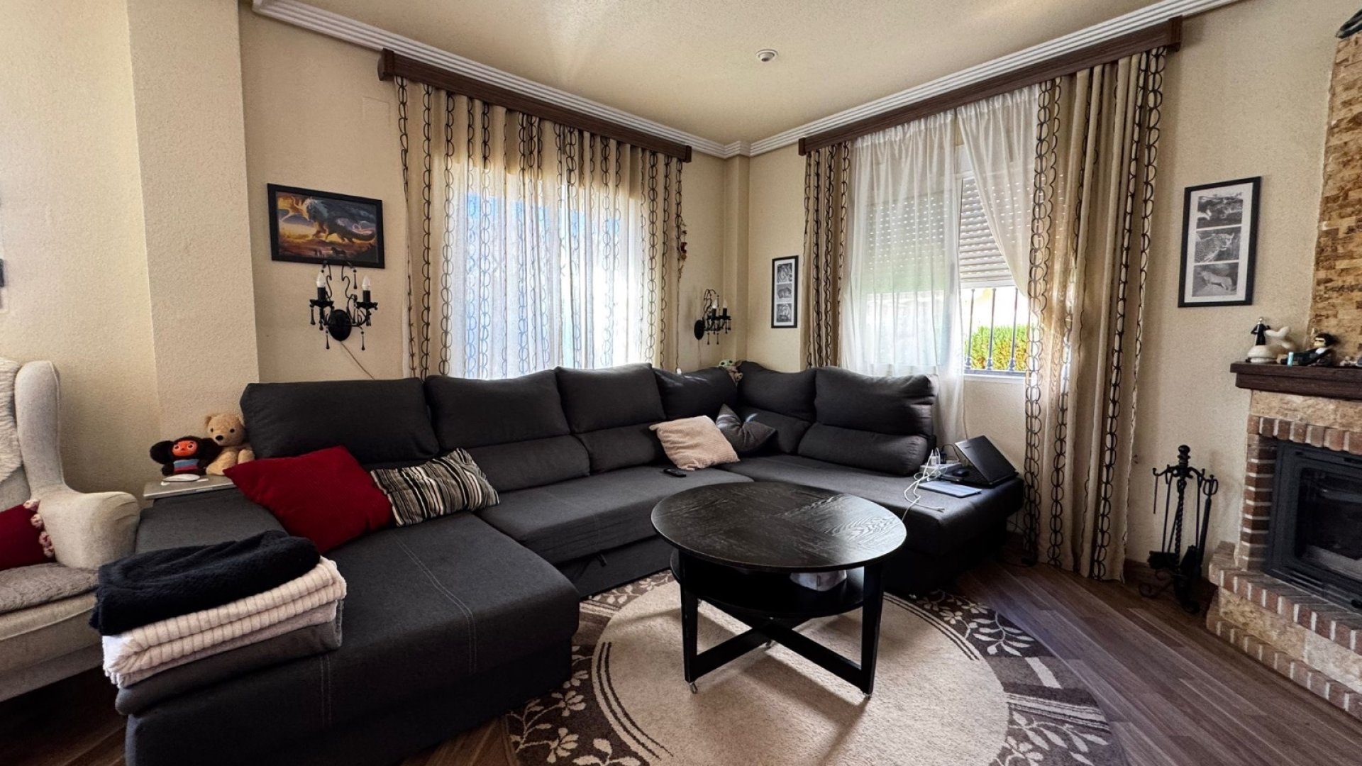 Resale - Villa -
Orihuela Costa - Los Altos