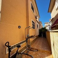 Resale - Villa -
Orihuela Costa - Los Altos