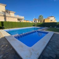 Resale - Villa -
Orihuela Costa - Los Altos