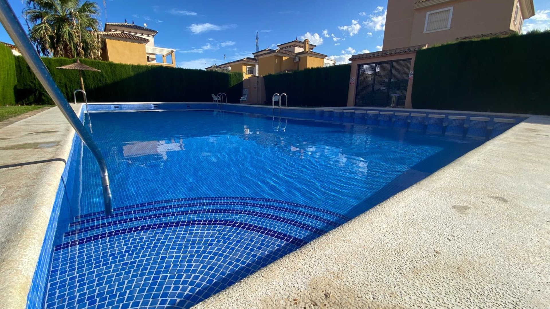 Resale - Villa -
Orihuela Costa - Los Altos