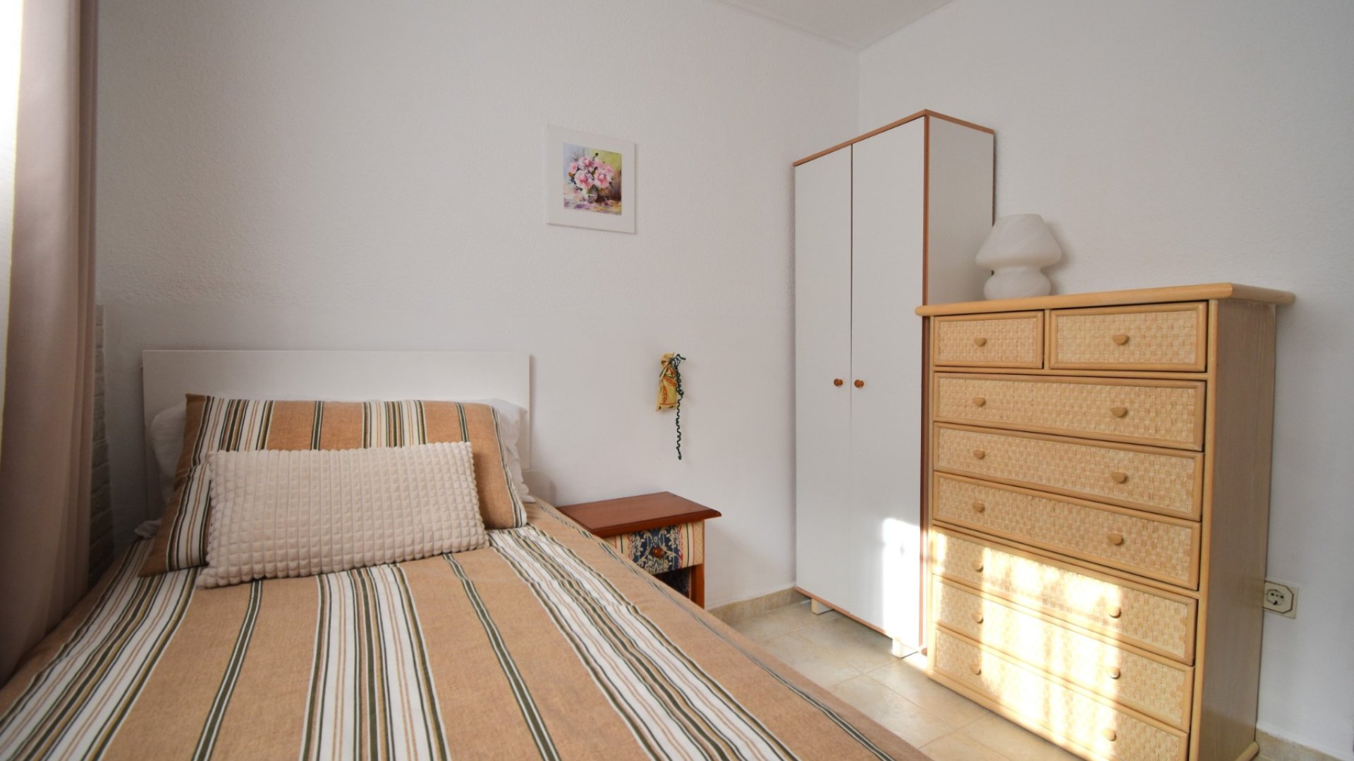 Resale - Villa -
Orihuela Costa - Los Balcones