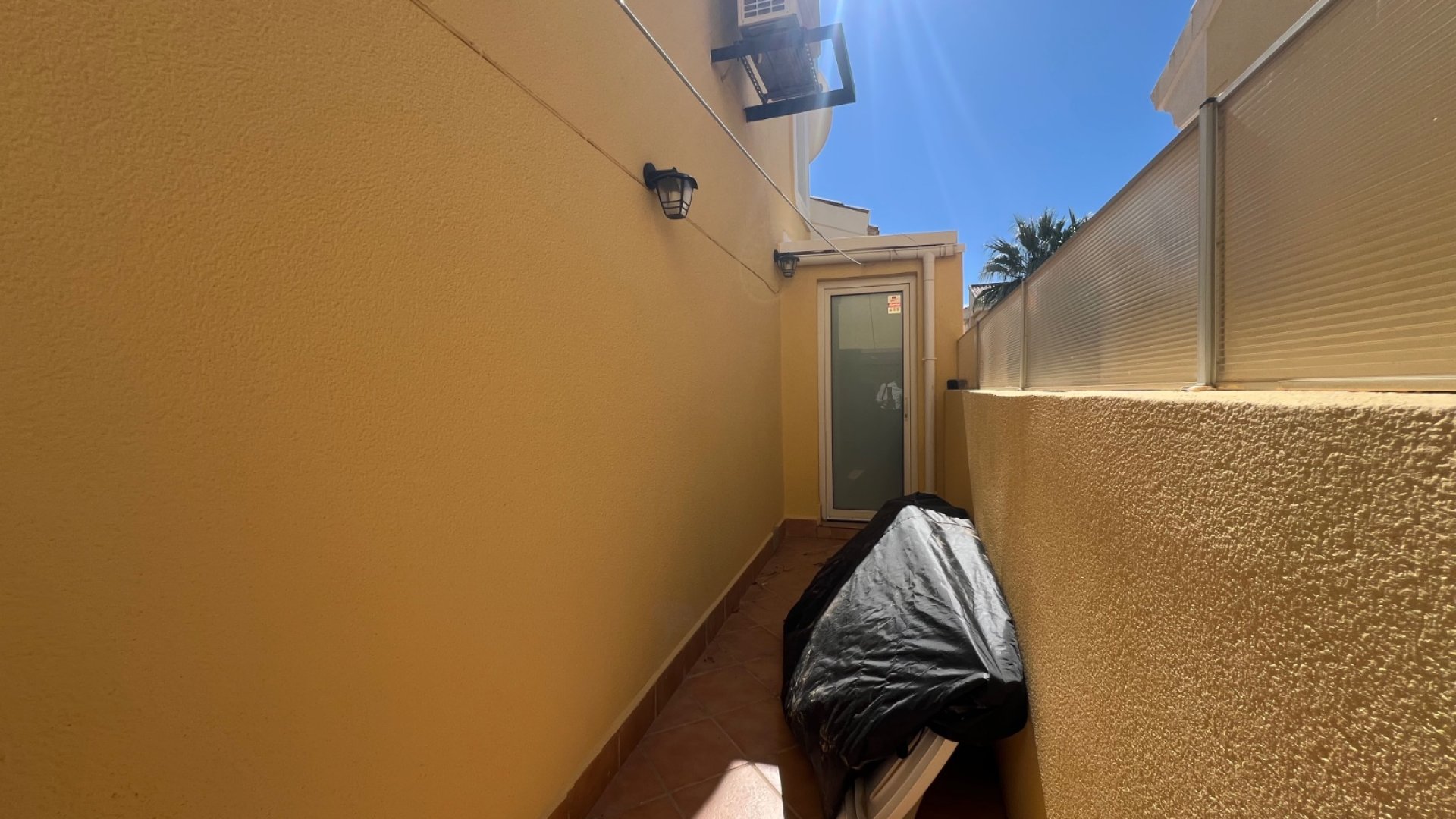 Resale - Villa -
Orihuela Costa - Los Dolses