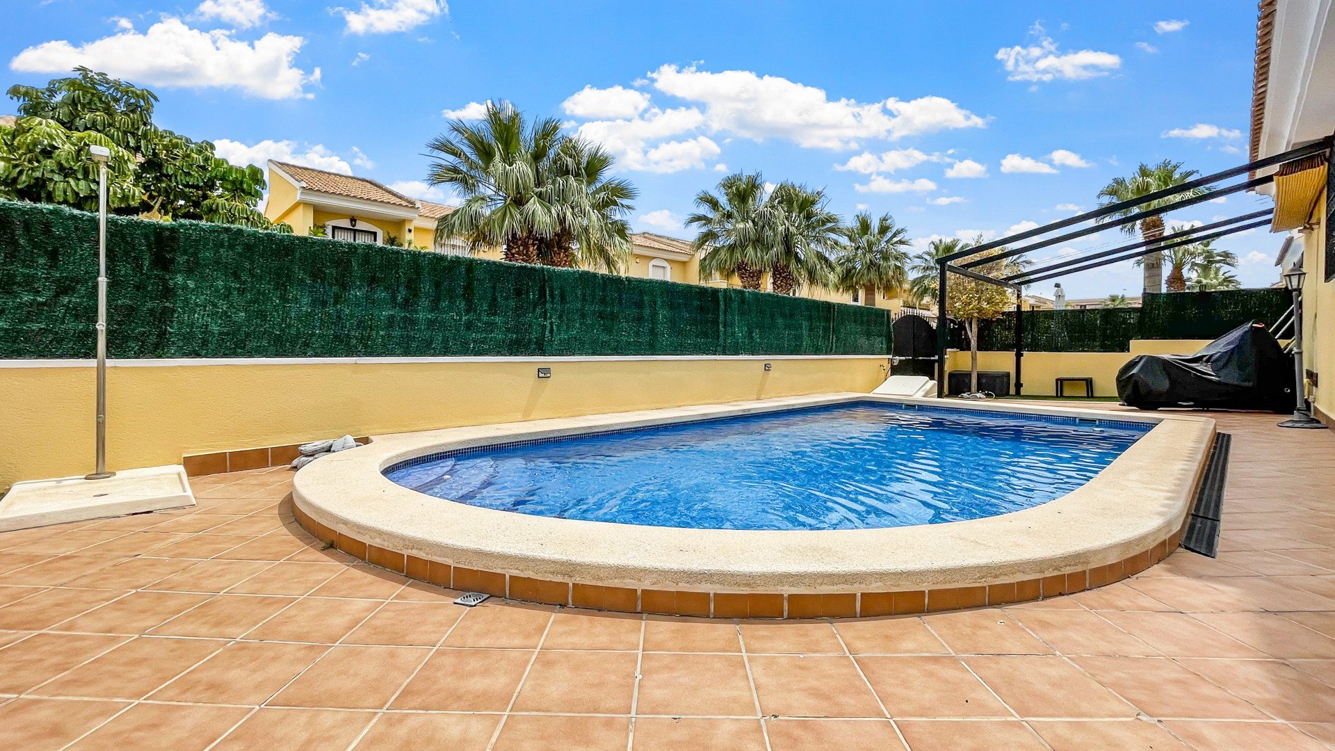 Resale - Villa -
Orihuela Costa - Los Dolses