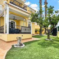 Resale - Villa -
Orihuela Costa - Los Dolses