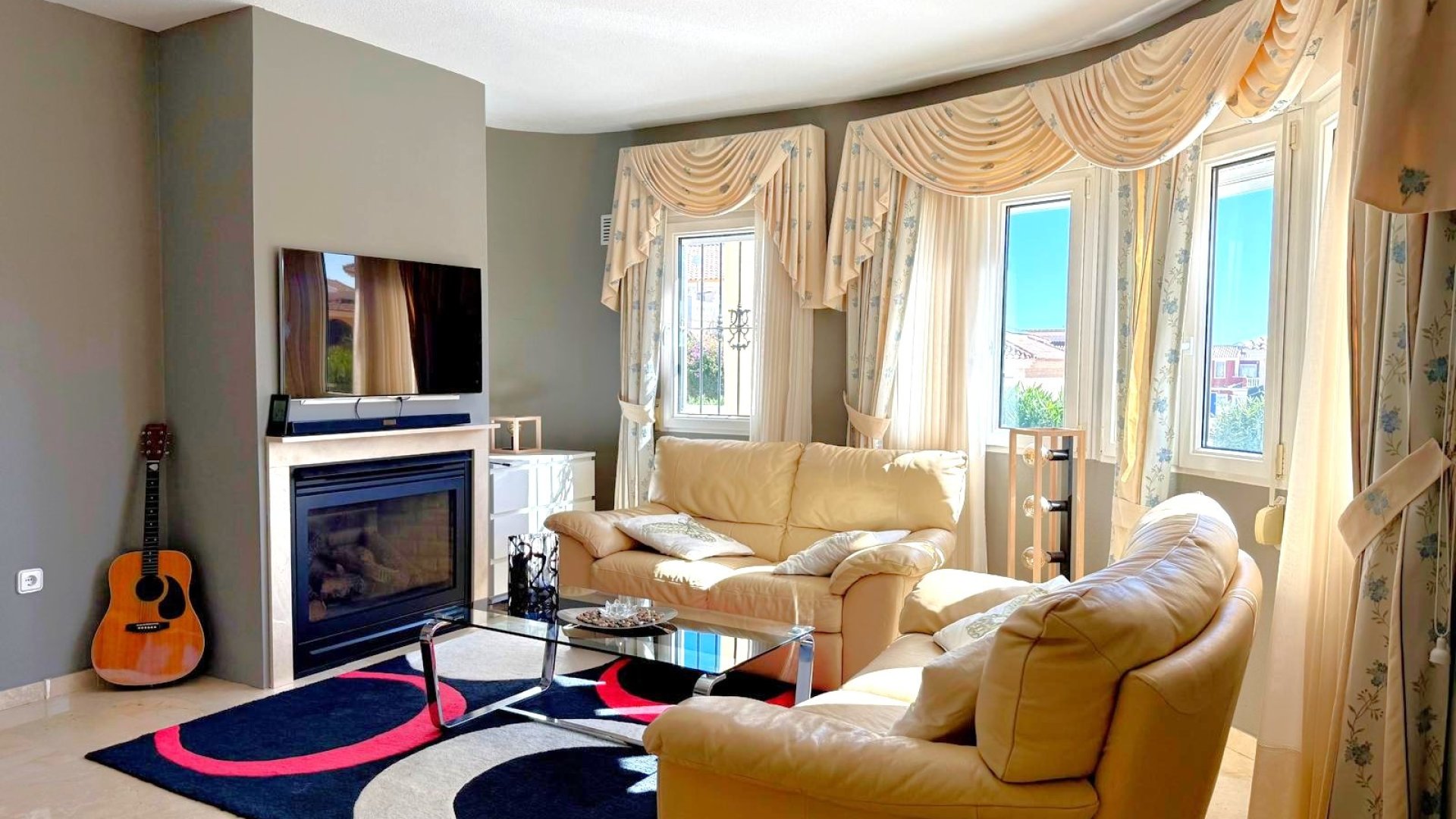 Resale - Villa -
Orihuela Costa - Los Dolses