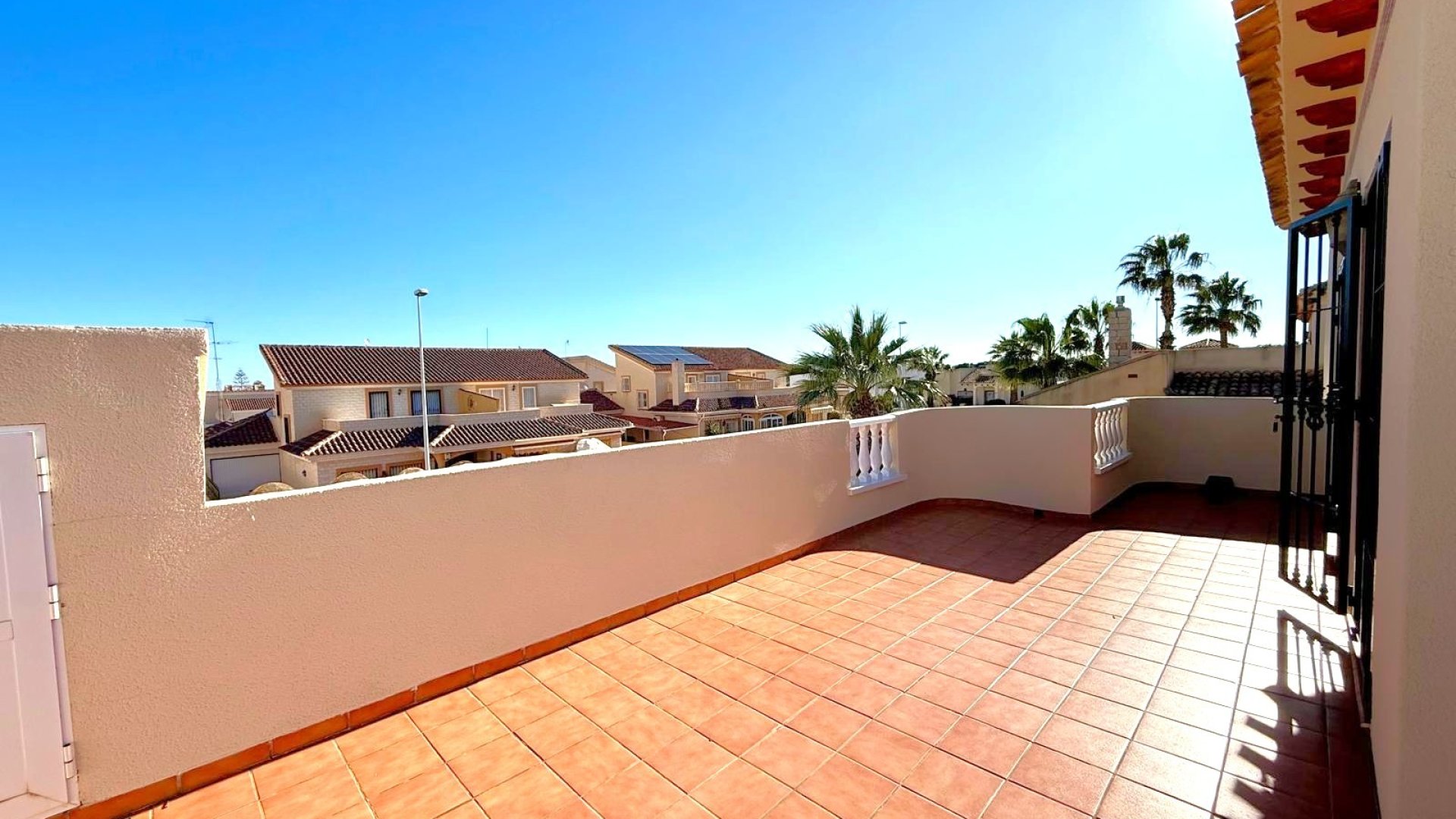 Resale - Villa -
Orihuela Costa - Los Dolses