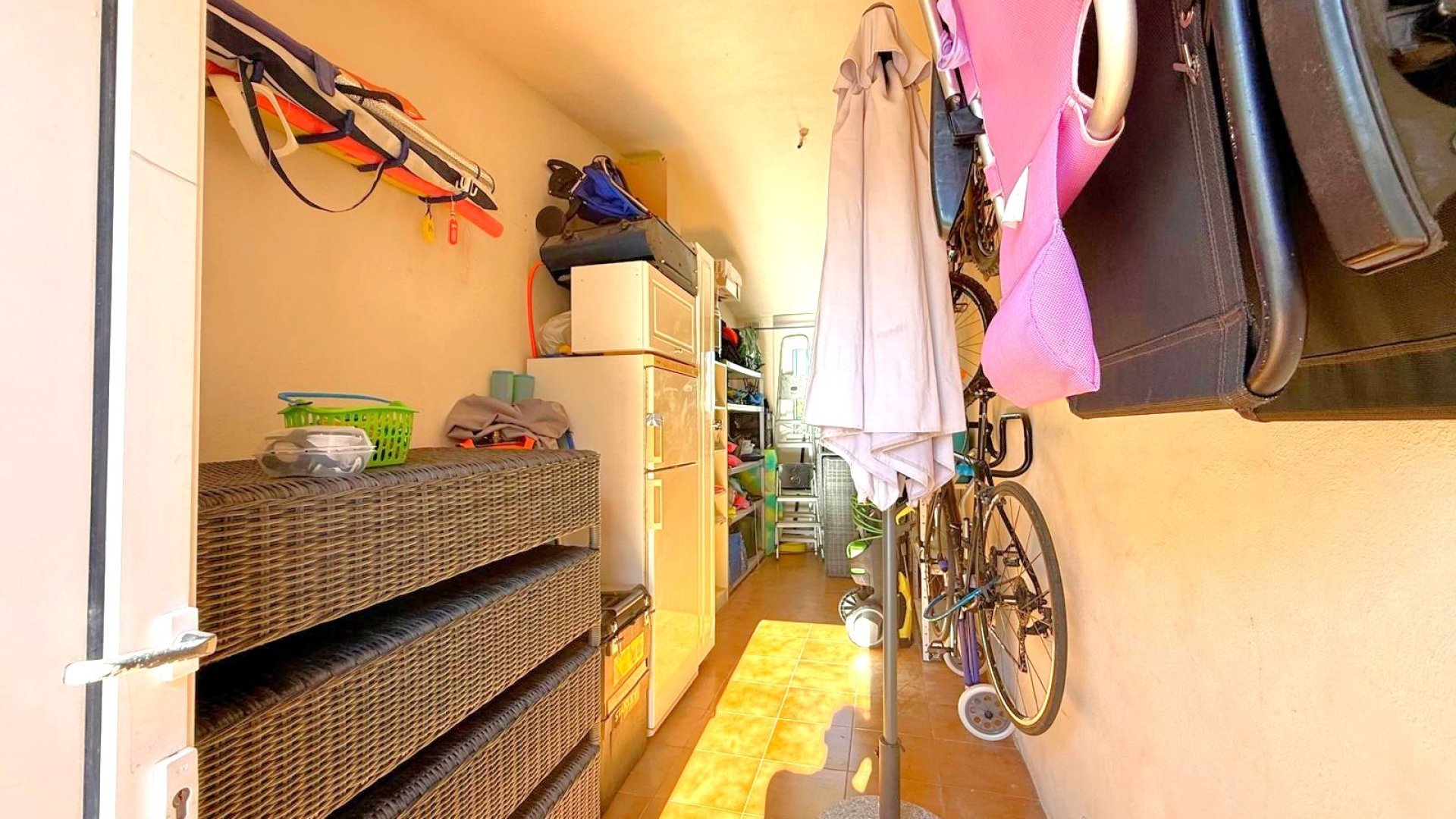 Resale - Villa -
Orihuela Costa - Los Dolses
