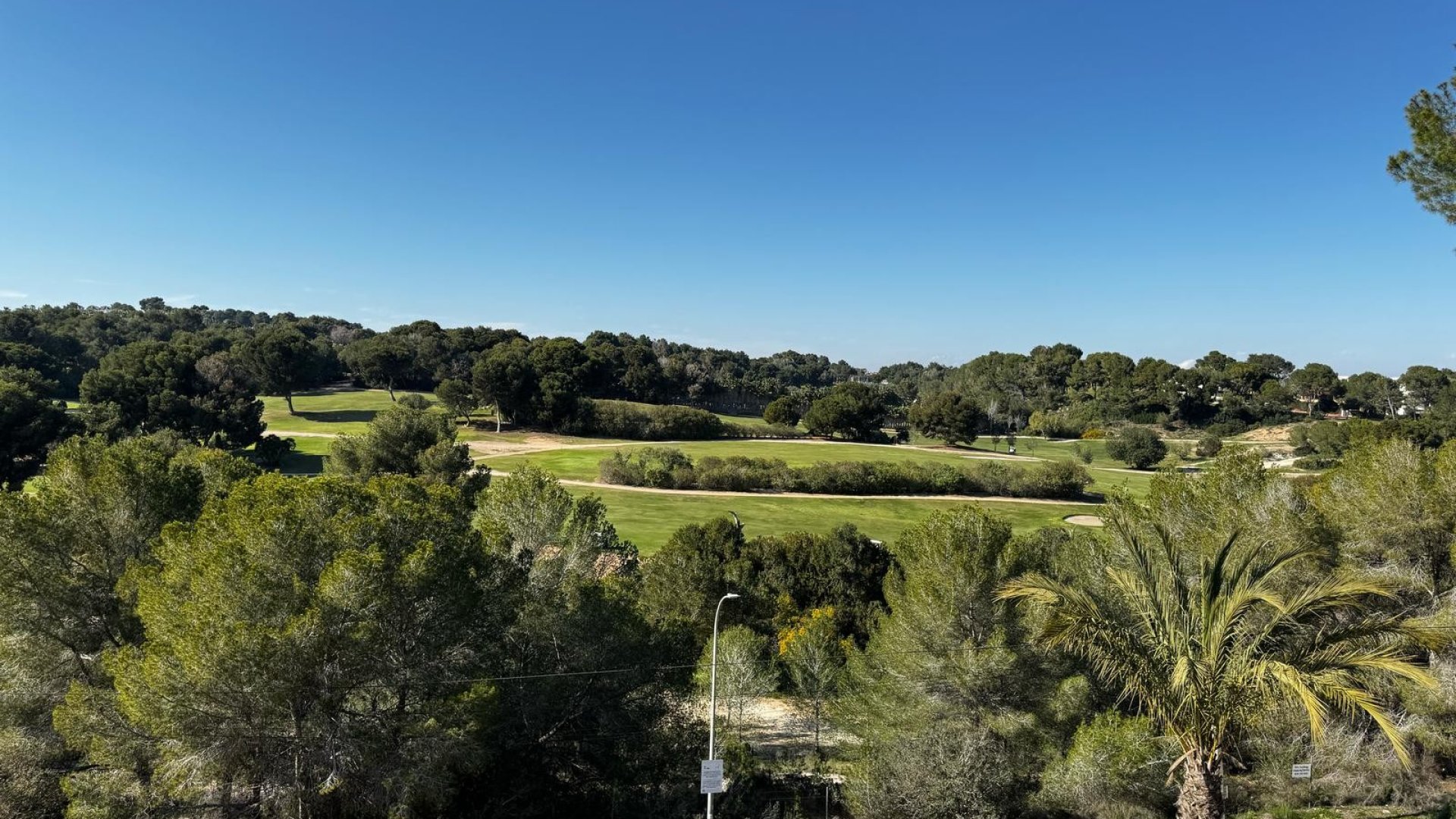 Resale - Villa -
Orihuela Costa - Los Dolses
