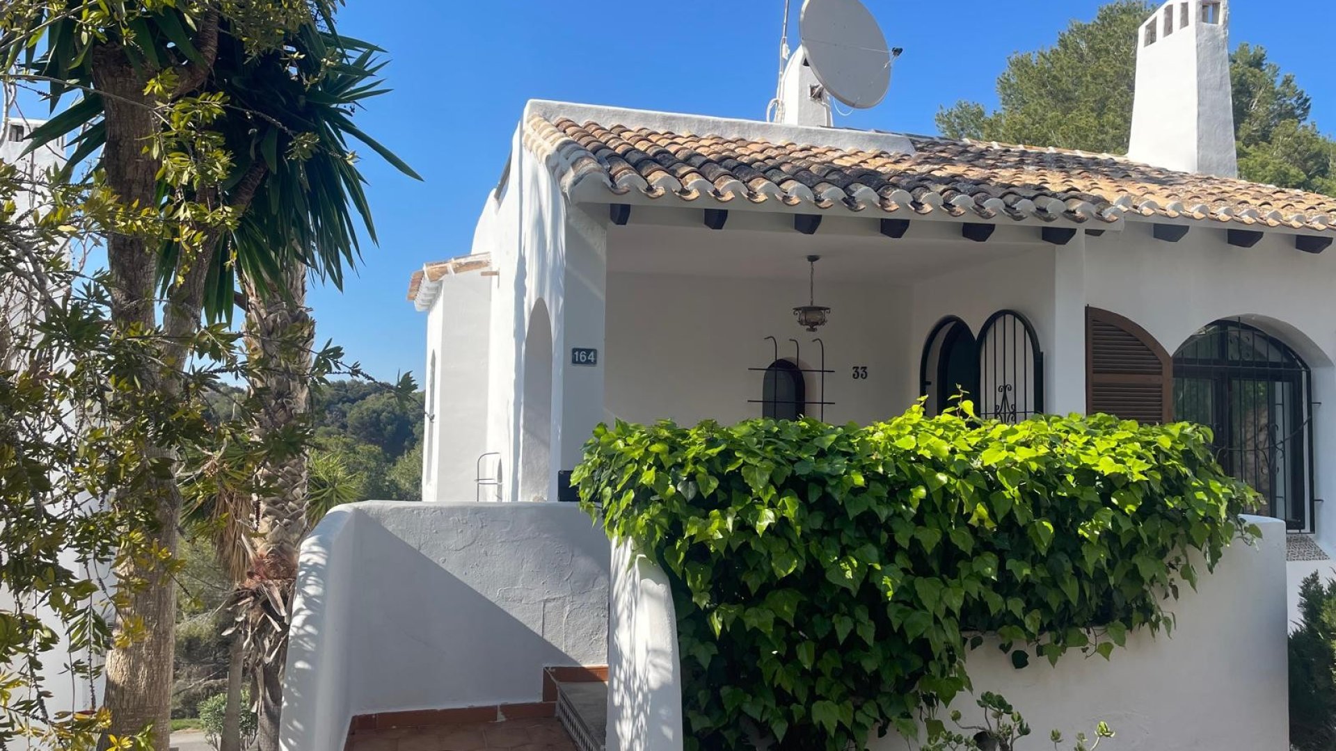 Resale - Villa -
Orihuela Costa - Los Dolses