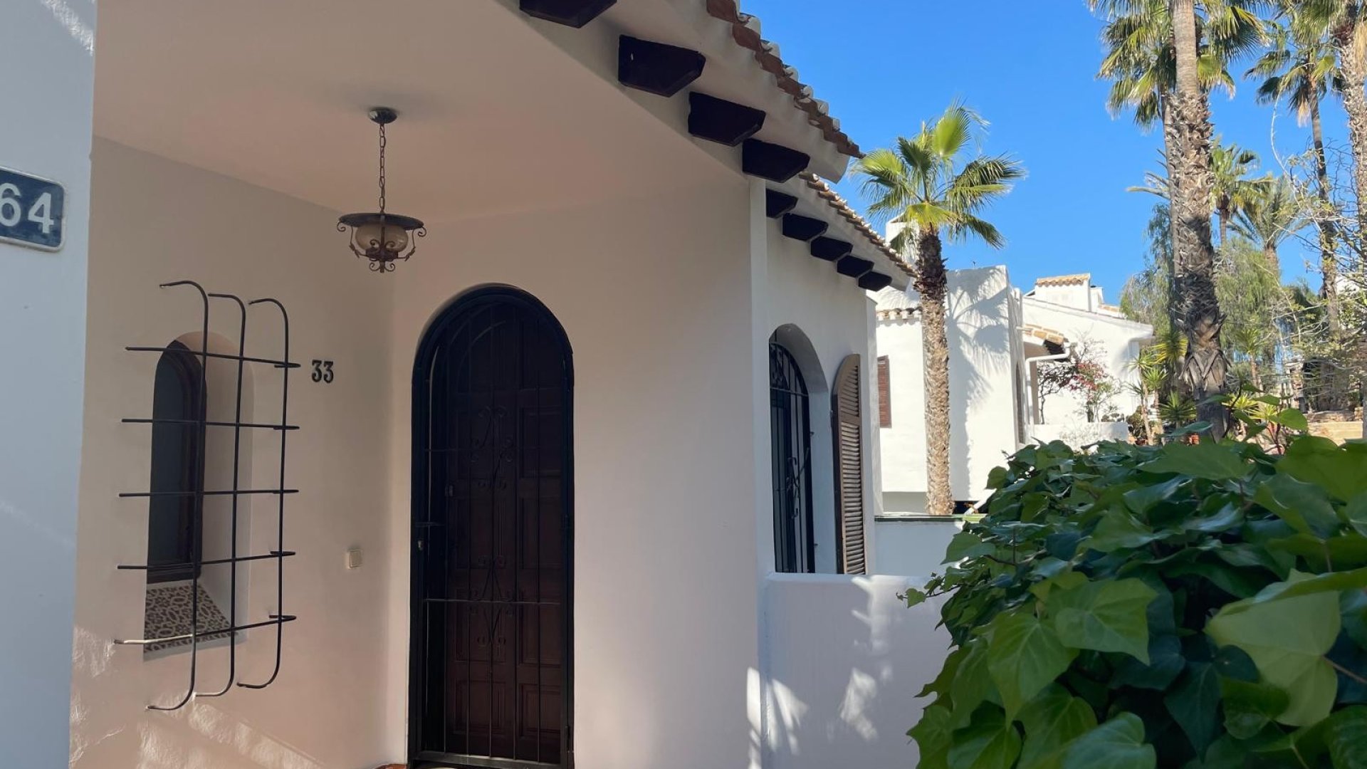 Resale - Villa -
Orihuela Costa - Los Dolses