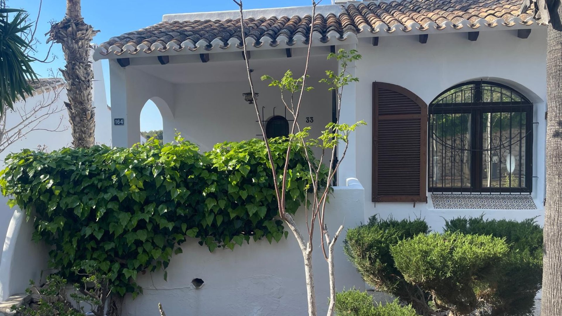 Resale - Villa -
Orihuela Costa - Los Dolses