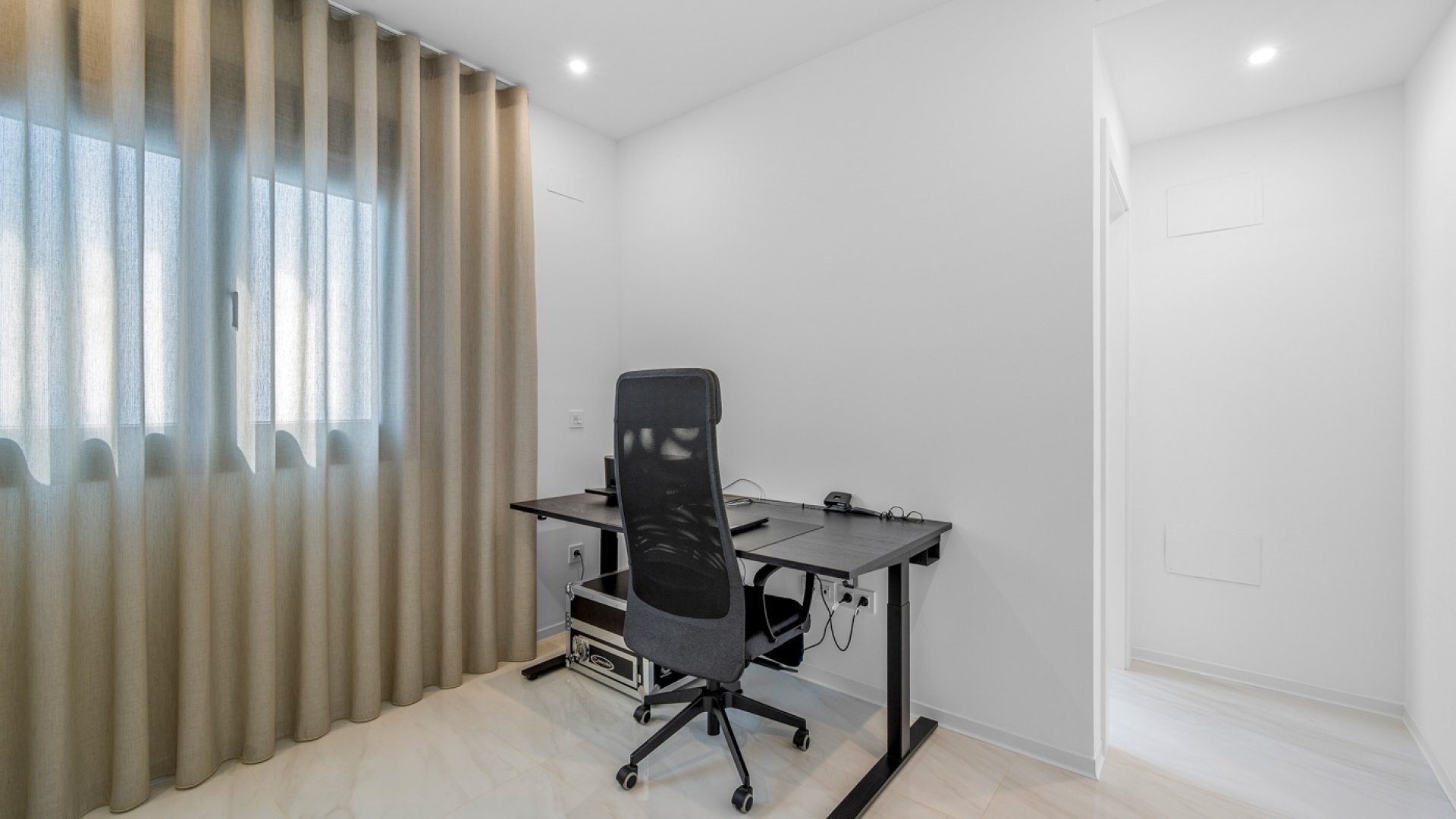 Resale - Villa -
Orihuela Costa - Orihuela