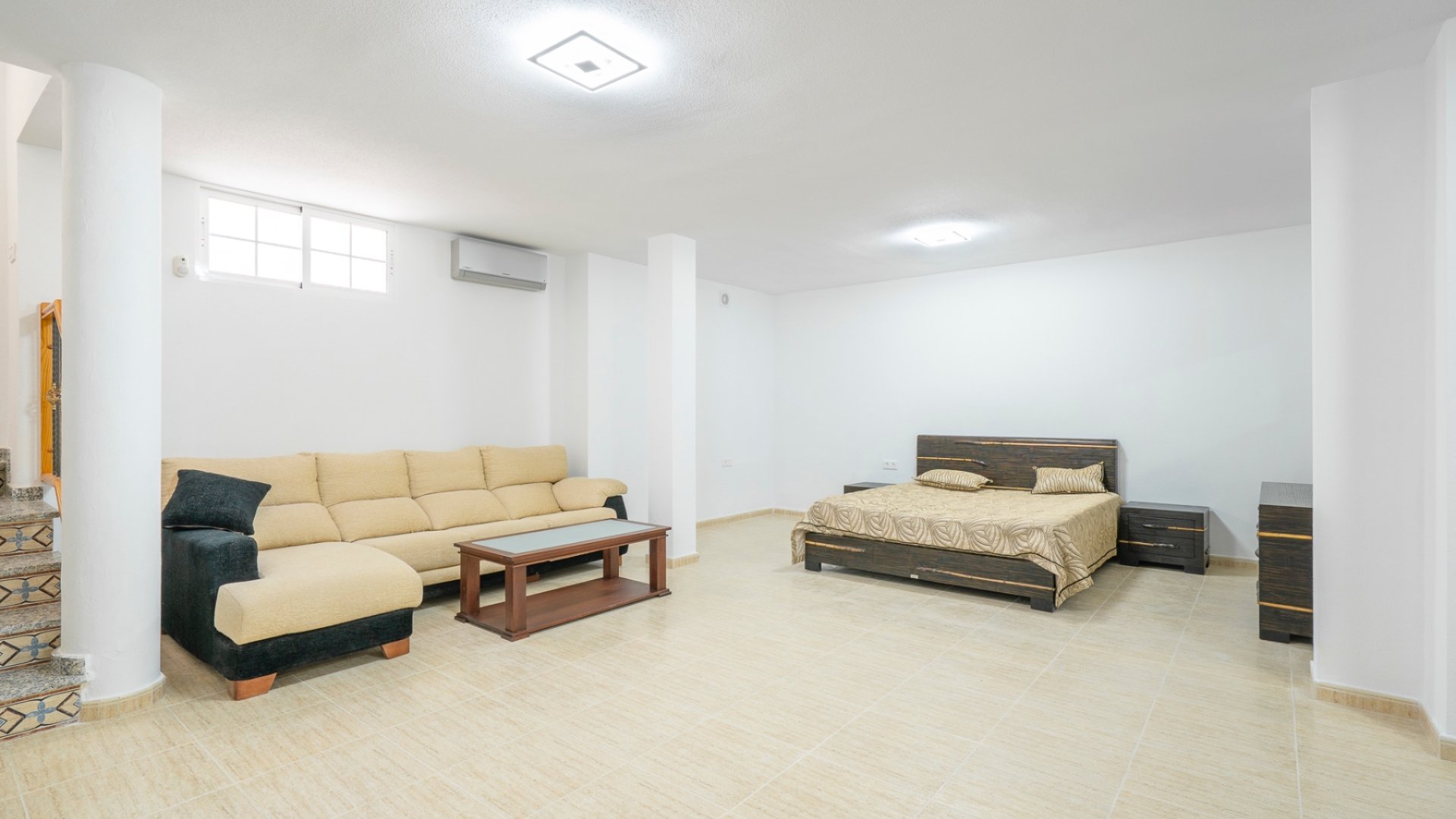 Resale - Villa -
Orihuela Costa - Pau 26