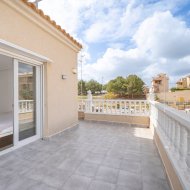 Resale - Villa -
Orihuela Costa - Pau 26