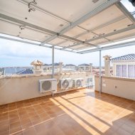 Resale - Villa -
Orihuela Costa - Pau 26