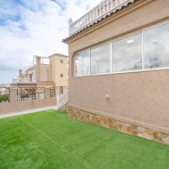 Resale - Villa -
Orihuela Costa - Pau 26