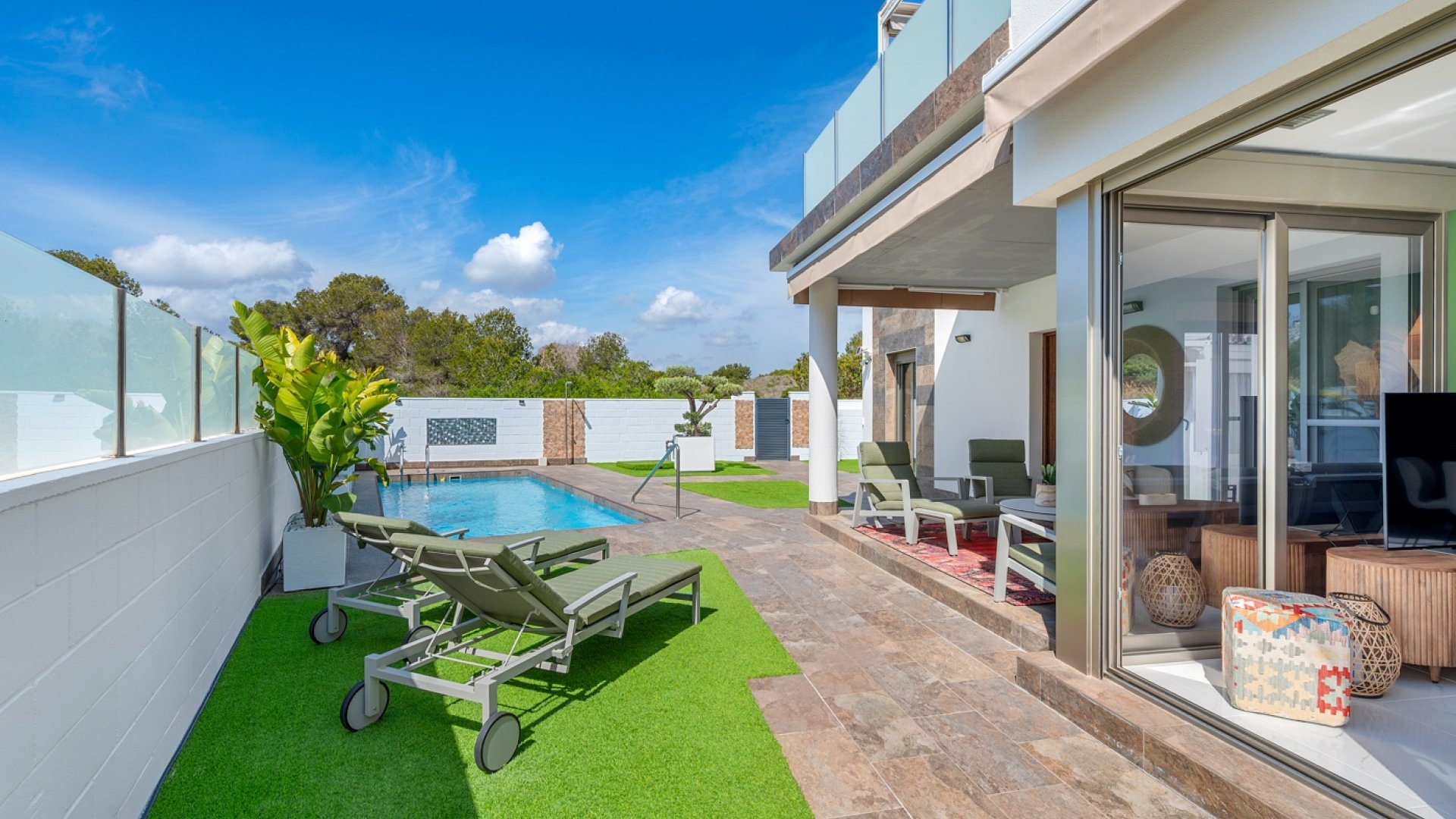 Resale - Villa -
Orihuela Costa - Pau 8*