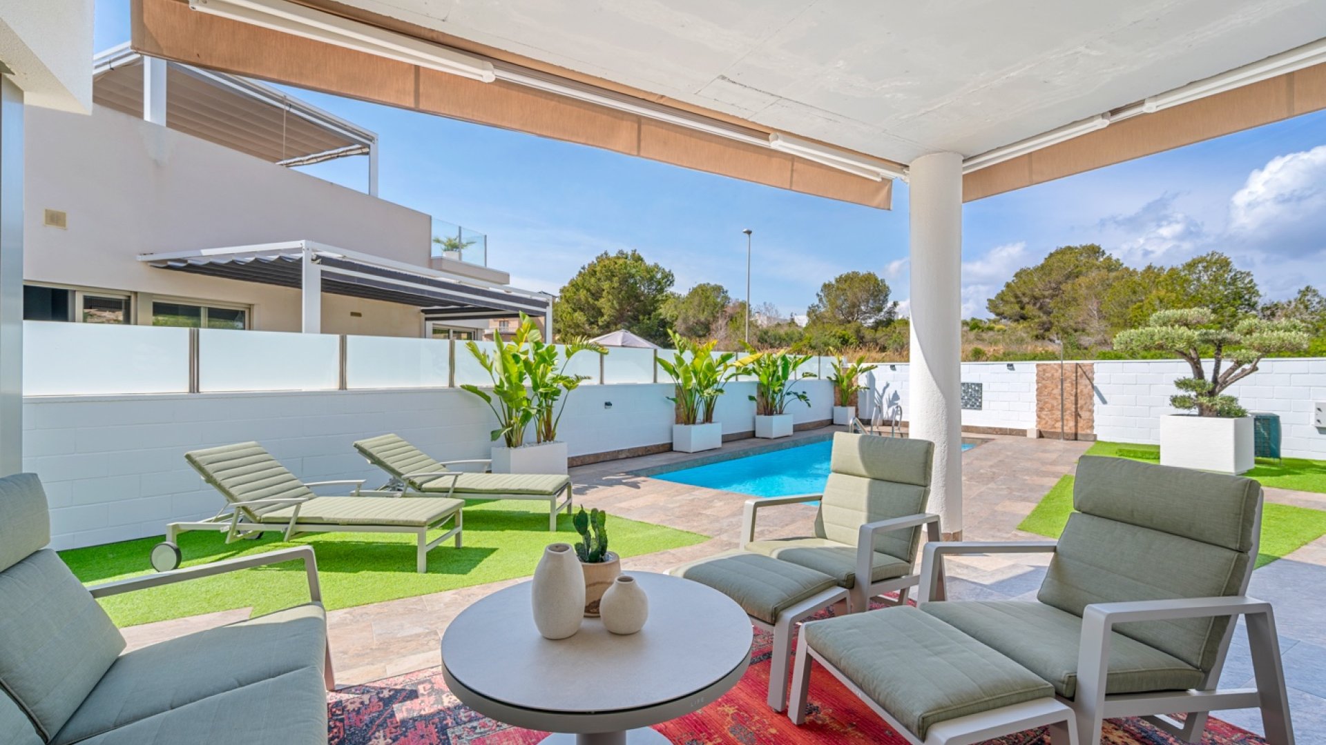 Resale - Villa -
Orihuela Costa - Pau 8*