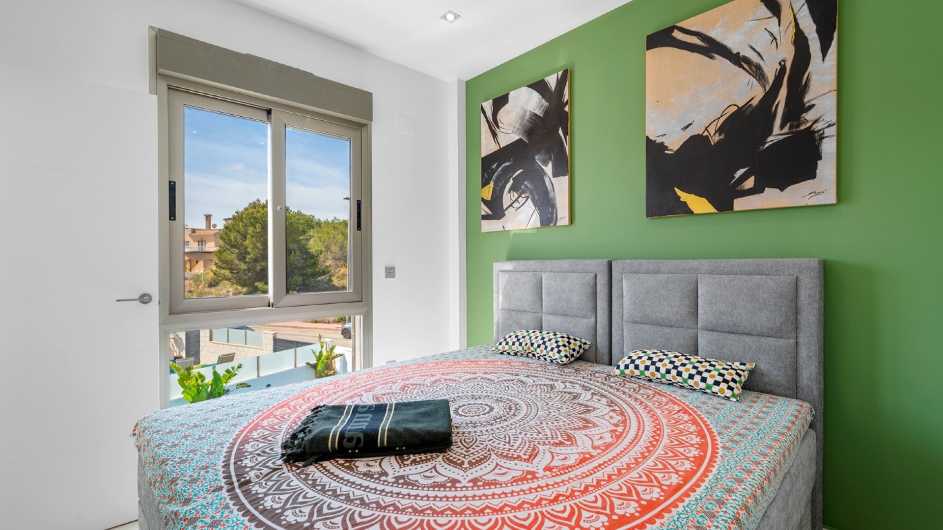 Resale - Villa -
Orihuela Costa - Pau 8*