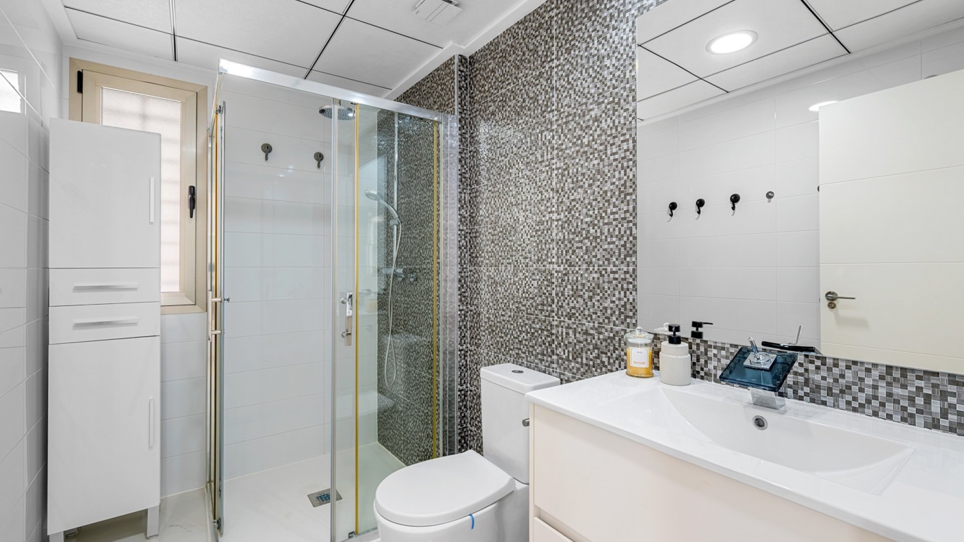 Resale - Villa -
Orihuela Costa - Pau 8*