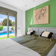 Resale - Villa -
Orihuela Costa - Pau 8*