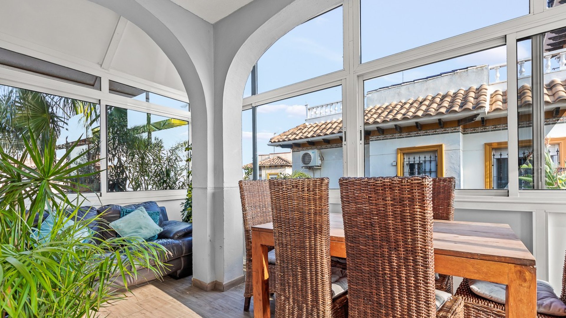 Resale - Villa -
Orihuela Costa - Playa Flamenca