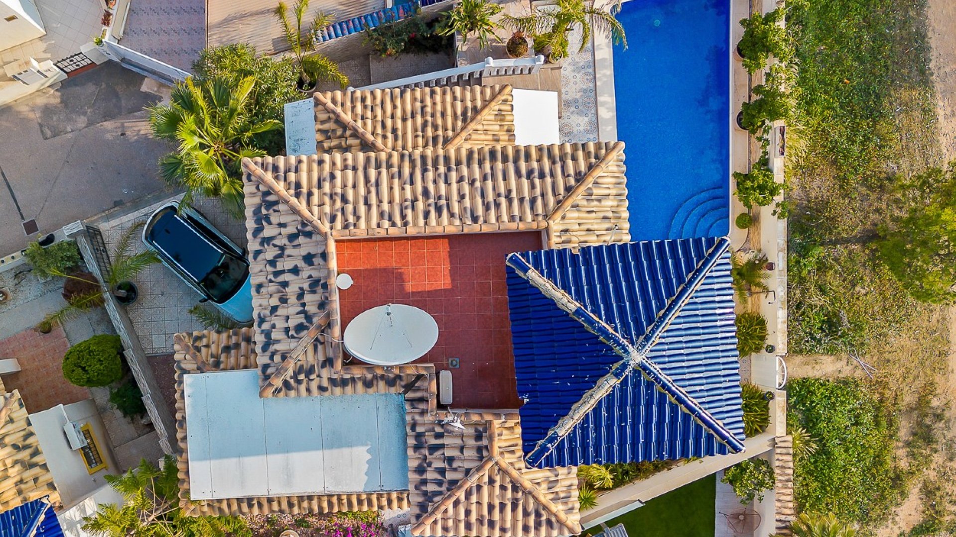 Resale - Villa -
Orihuela Costa - Playa Flamenca