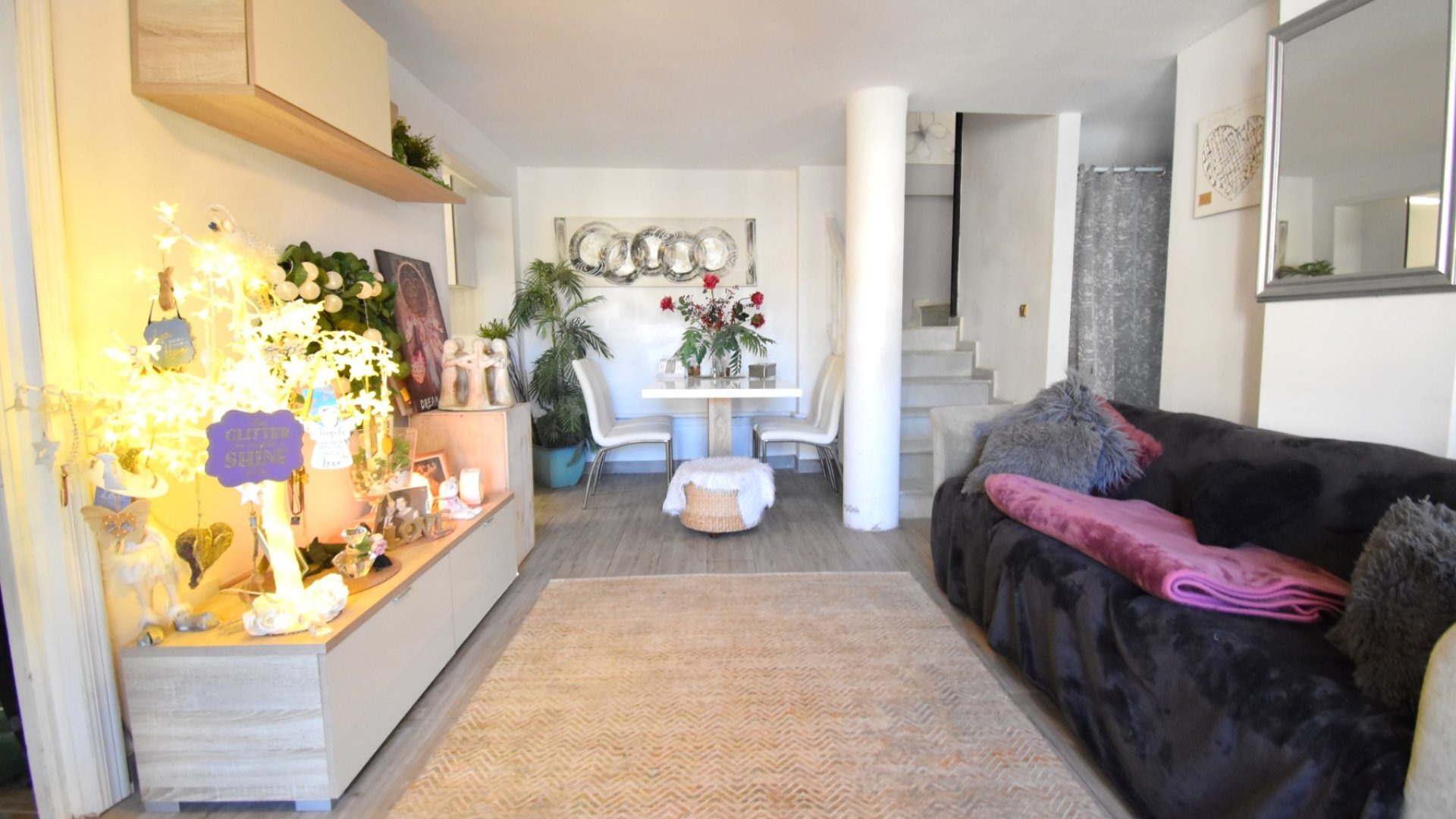 Resale - Villa -
Orihuela Costa - Playa Flamenca