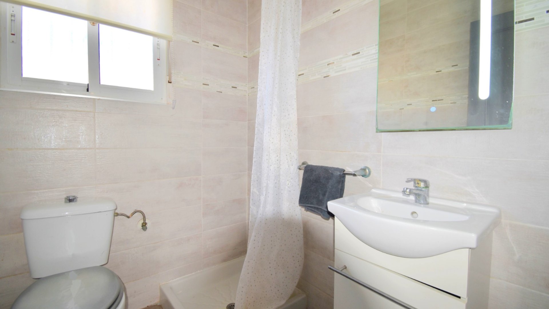 Resale - Villa -
Orihuela Costa - Playa Flamenca