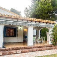 Resale - Villa -
Orihuela Costa - Punta Prima