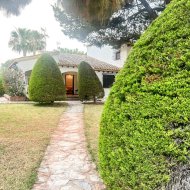 Resale - Villa -
Orihuela Costa - Punta Prima