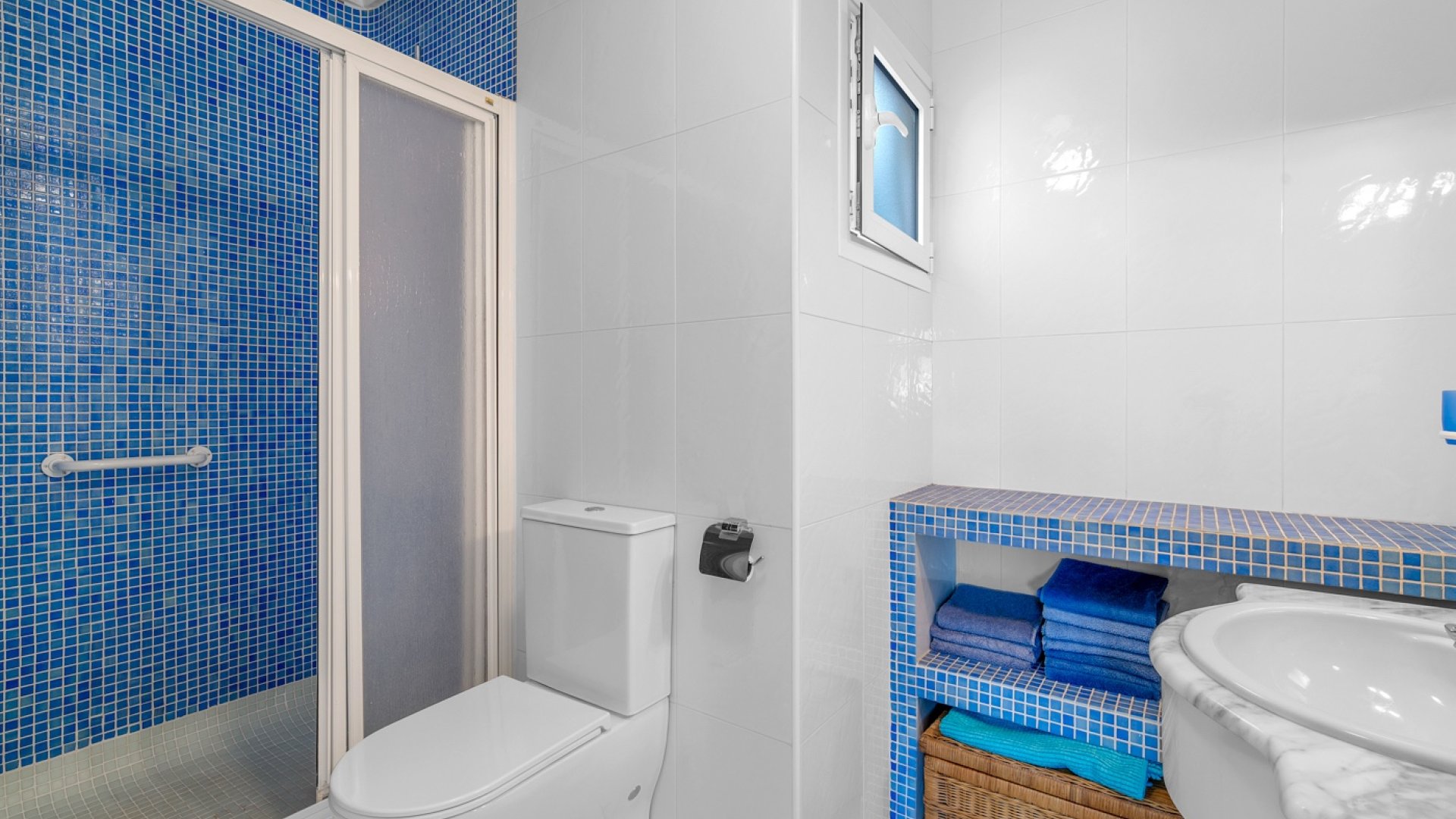 Resale - Villa -
Orihuela Costa - Punta Prima