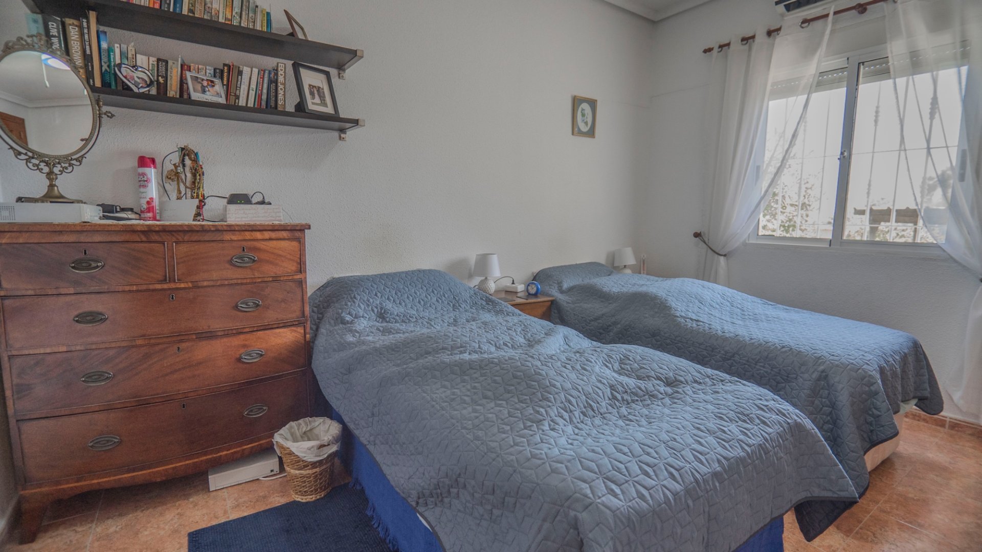 Resale - Villa -
Orihuela Costa - San Bartolome
