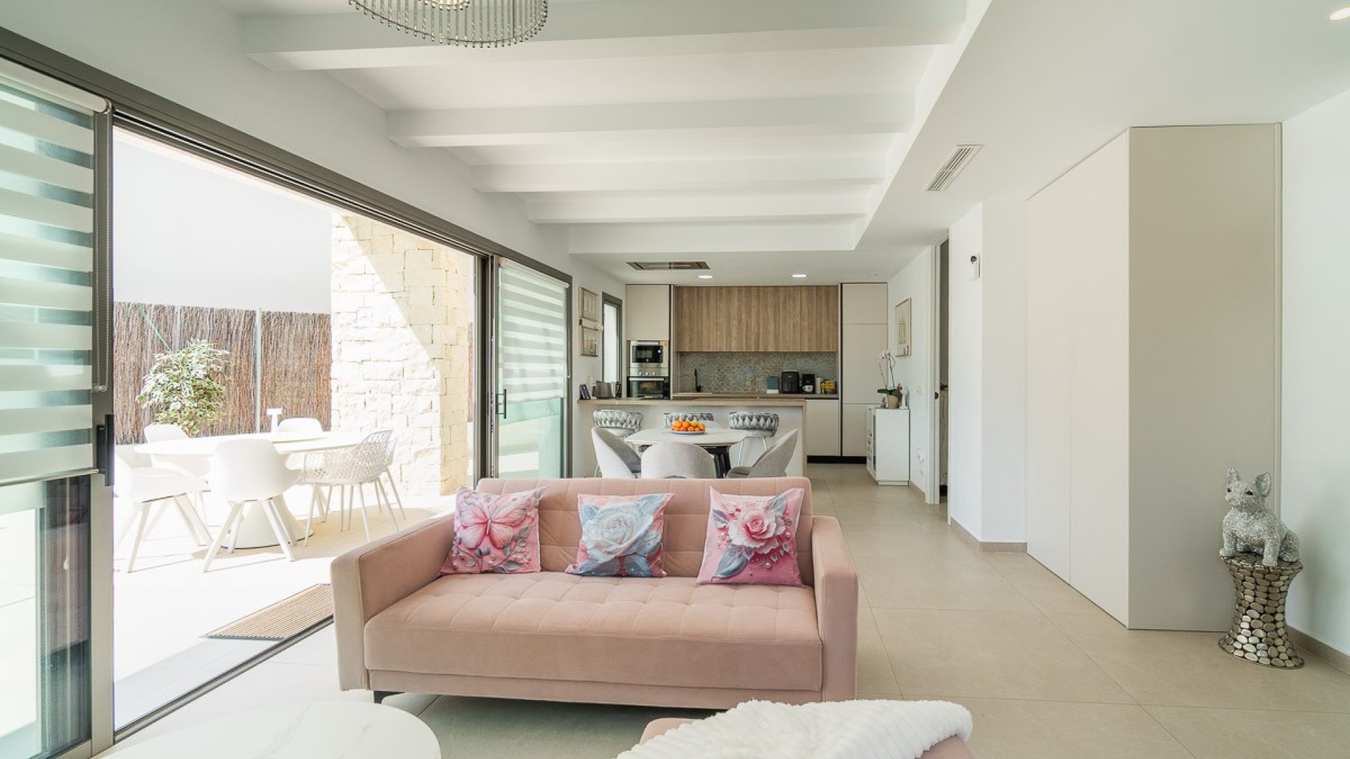 Resale - Villa -
Orihuela Costa - Villamartin Golf