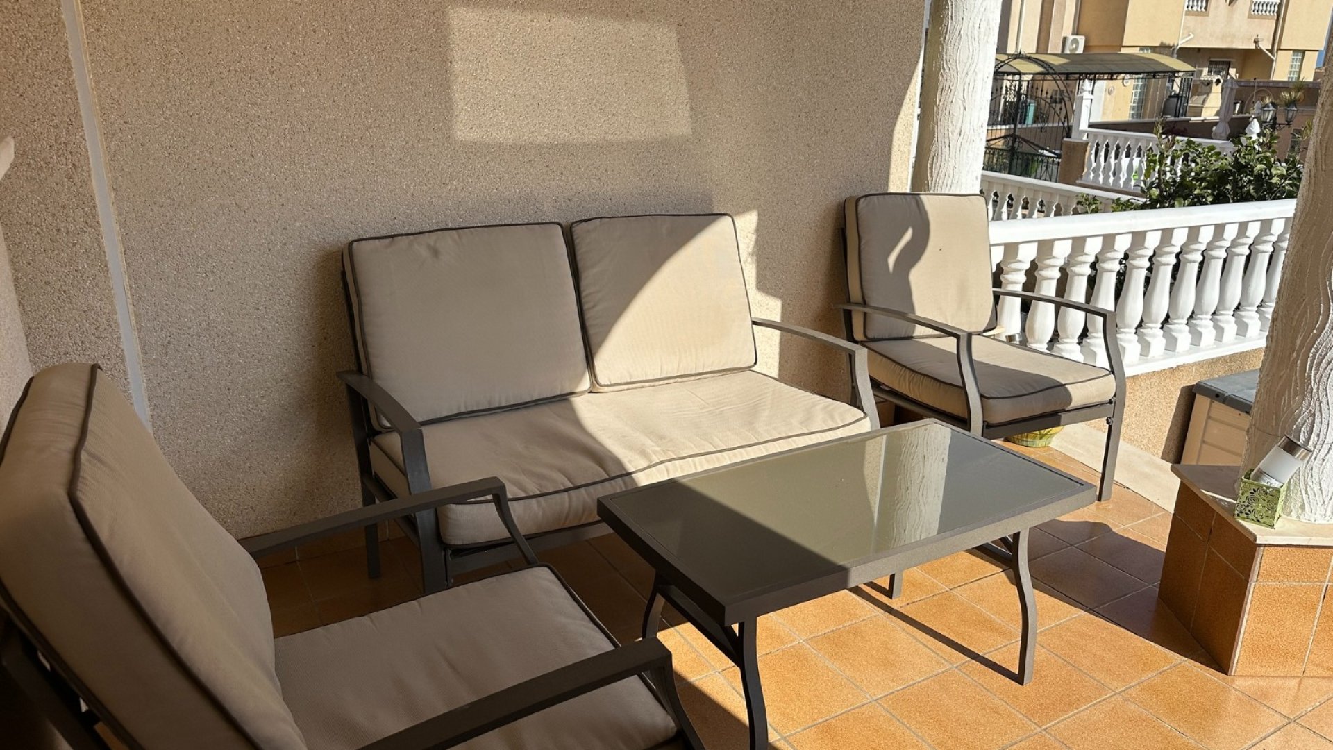 Resale - Villa -
Orihuela Costa - Villamartín