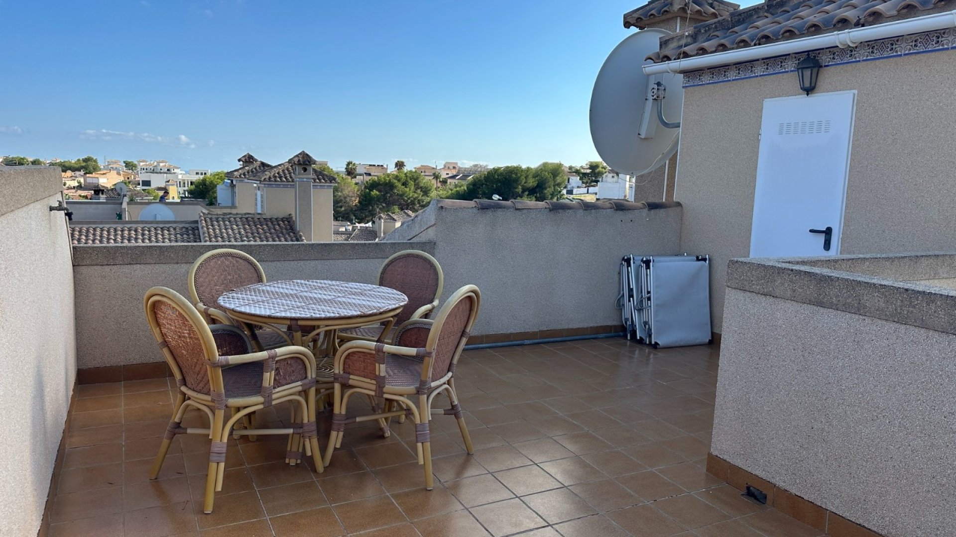 Resale - Villa -
Orihuela Costa - Villamartín